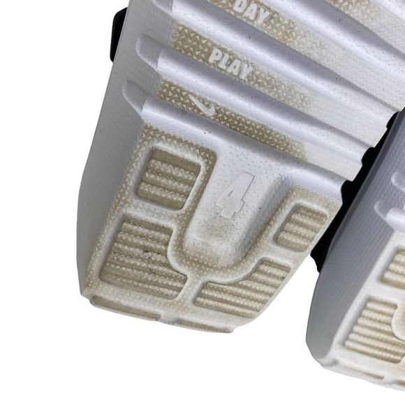 Nike Playscape Sandals Kids Size 4Y US Black Strappy Chunky Platform CU5296-001 - Picture 8 of 9